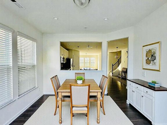 Dining (Virtually Staged)