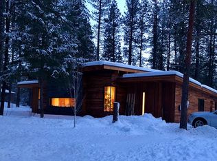 16 Last Chance Rd, Winthrop, WA 98862