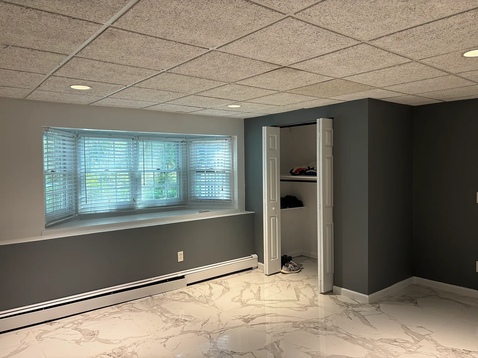 2 bed, 1000 sqft, $3,200 — Photo 2