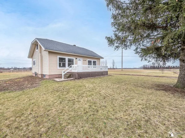 1018 Streetman St, Erie, MI 48133