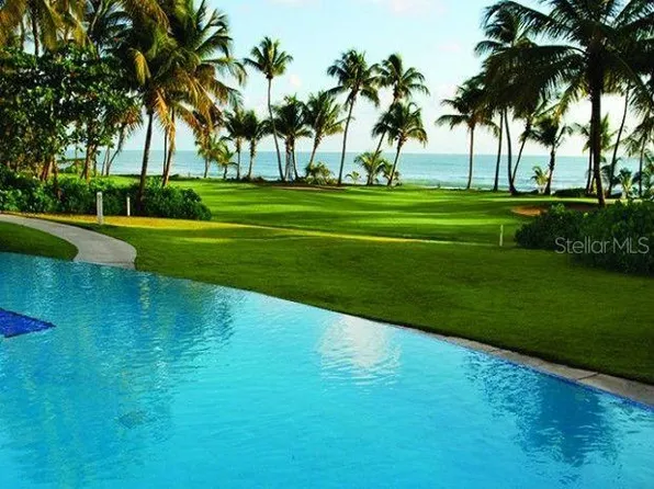 9000 Rio Mar Blvd #452, Rio Grande, PR 00745