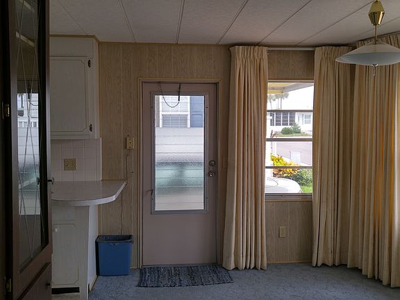 Front Door/Dining