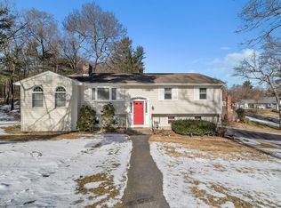 123 Old Farm Rd, Westfield, MA 01085