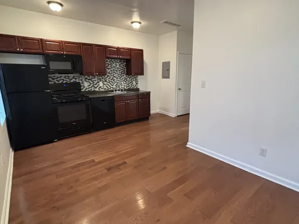 825 N 41st St, 825 N 41st St #1, Philadelphia, PA 19104