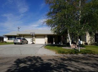 210 Crescent Rd, Rupert, ID 83350