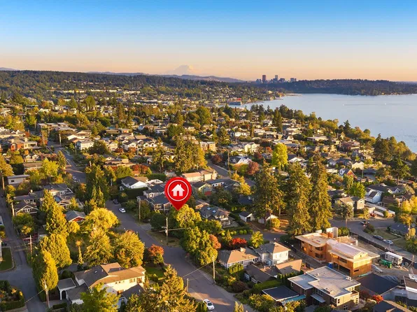 1250 6th Street W, Kirkland, WA 98033