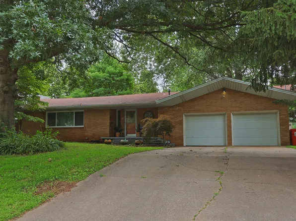848 S Kickapoo Avenue, Springfield, MO 65804