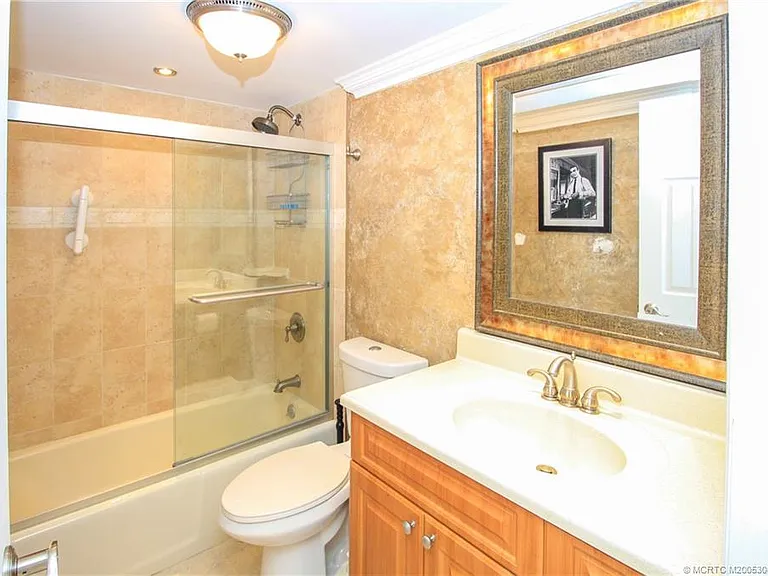 4720 NE Sandpebble Trce #403 — Photo 21