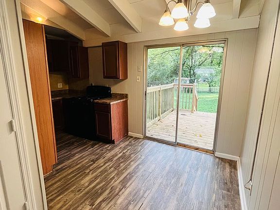 4th image of 2705 Grants Pkwy