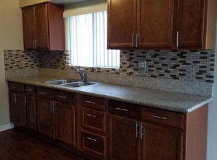 803 Edgewood St APT 4, Inglewood, CA 90302