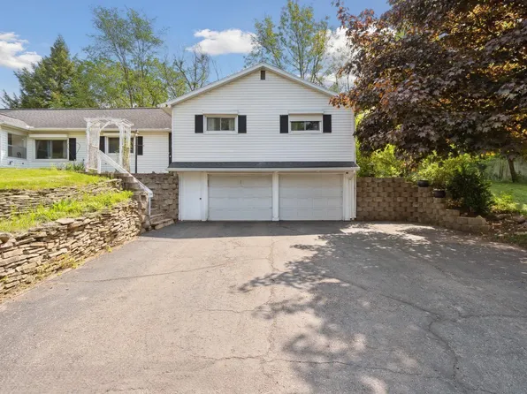 1049 Orne St, Jackson, MI 49203