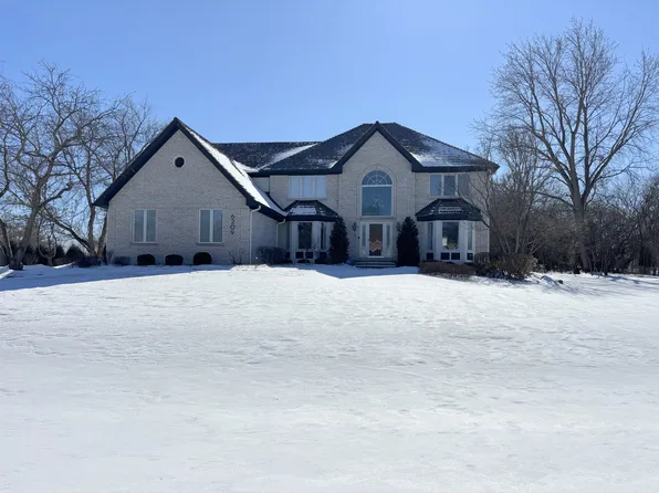 6209 Pine Tree Dr, Long Grove, IL 60047