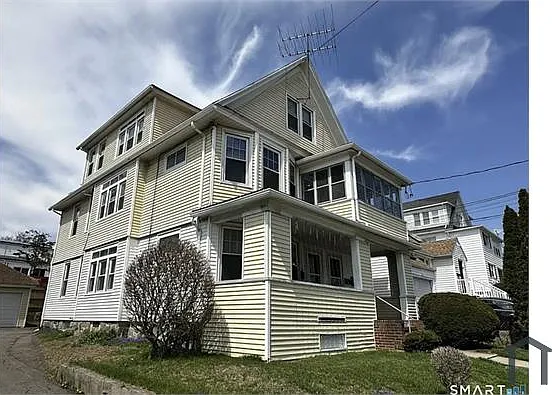 2 bed, 1100 sqft, $2,500 — Photo 2