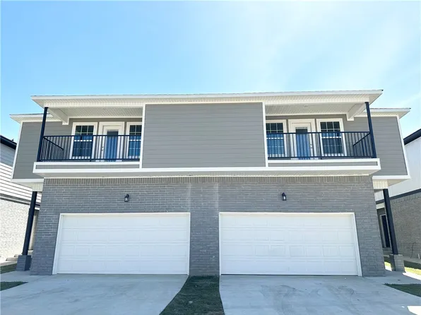 4235 W Santa Fe St, Fayetteville, AR 72704