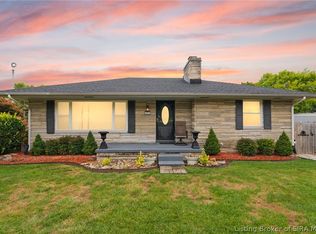 2579 Charlestown Rd, New Albany, IN 47150