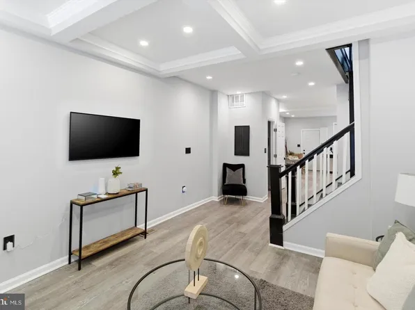 2033 N Bentalou St, Baltimore, MD 21216