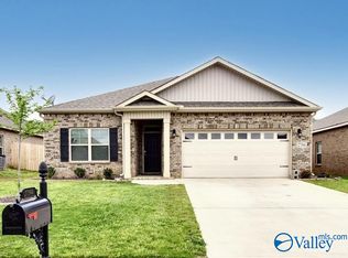 27584 Dieken Dr, Athens, AL 35613