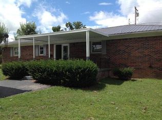 9470 Crossville Hwy, Sparta, TN 38583