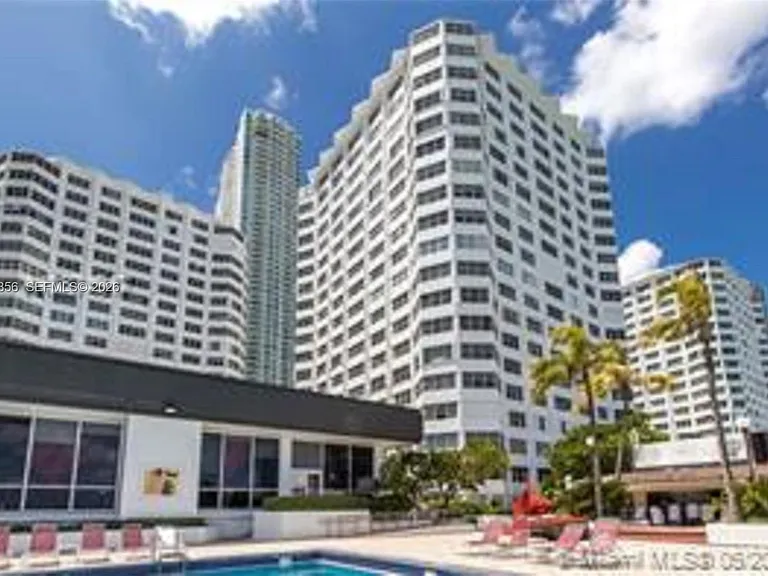 905 Brickell Bay Dr #2029 — Photo 57
