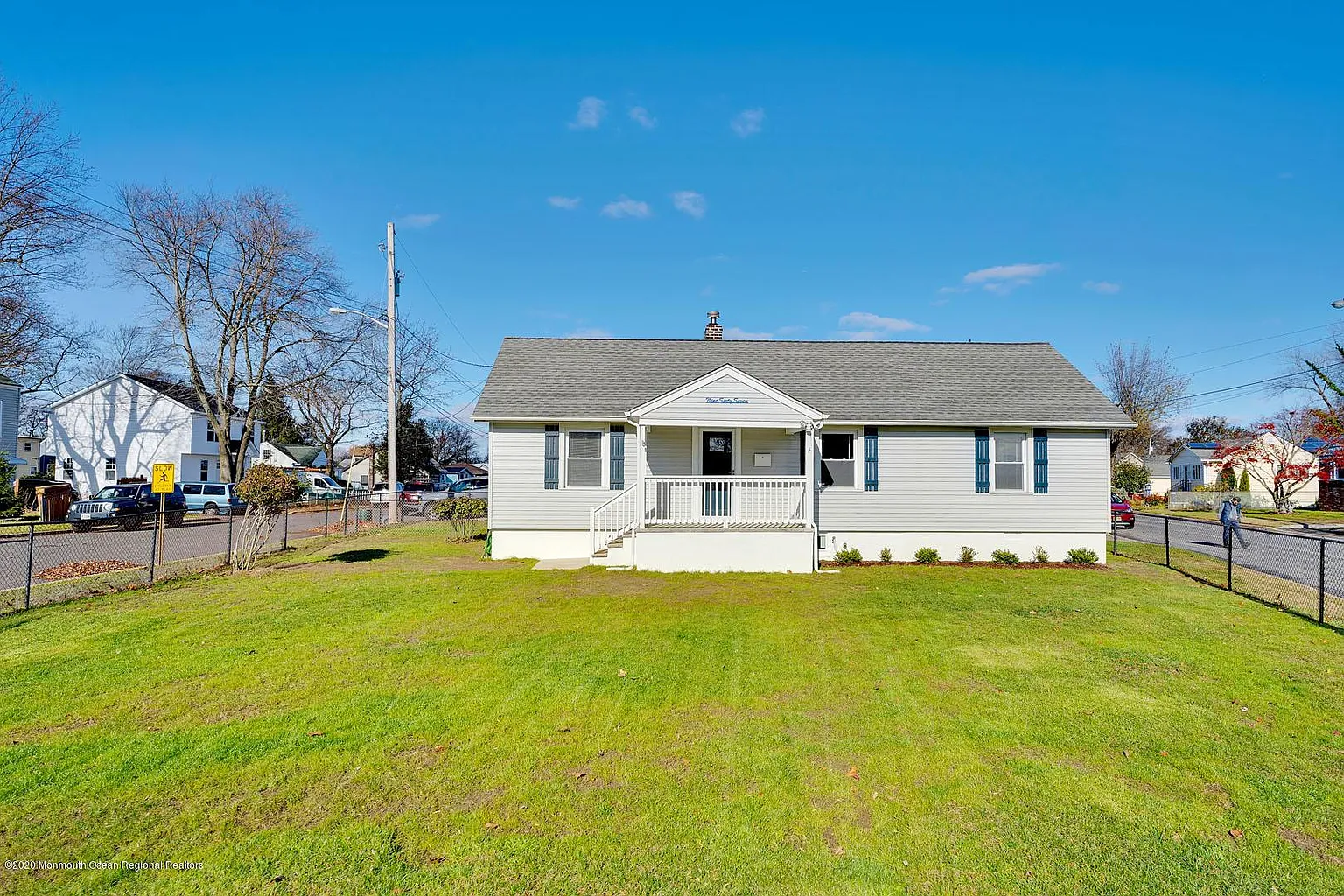 967 Woodmere Dr photo 1
