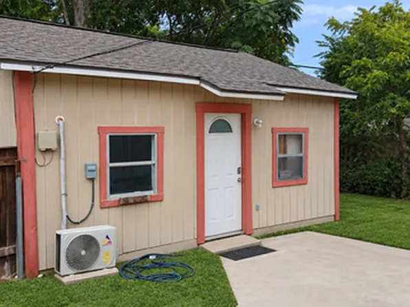 1915 Pasadena, San Antonio, TX 78201