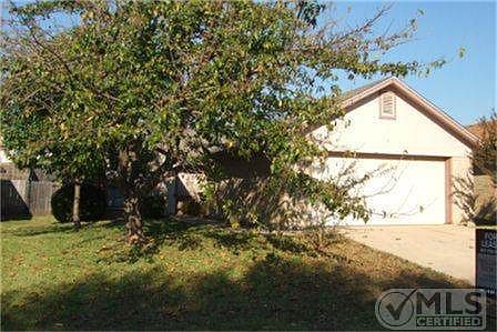1st image of 212 N Bugle Dr