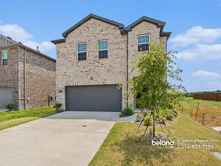 905 Sicily Blvd — Photo 3