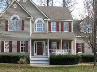 8482 Glade Run Ct, Mechanicsville, VA 23116