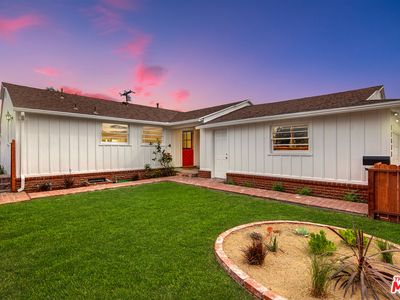 12475 Beatrice St, Los Angeles, CA, 90066