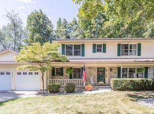 13300 White Pine Dr, Dewitt, MI 48820
