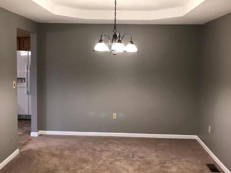 1st image of 712 Vassar Dr