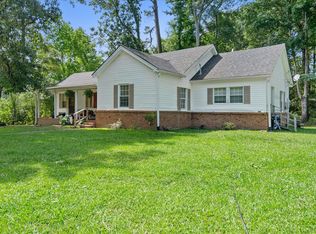 2006 Tuckers Crossing Rd, Ellisville, MS 39437