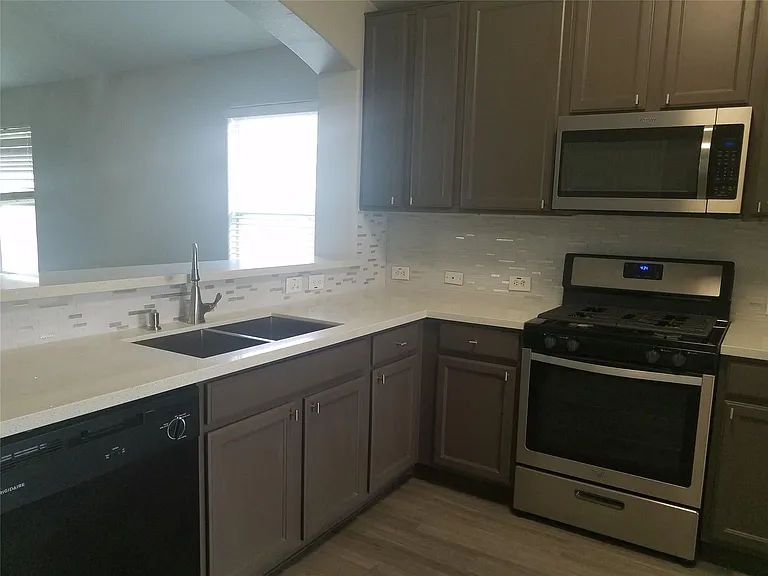 3538 Junction Bend Ln — Photo 16