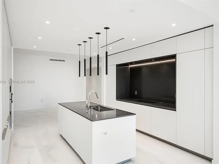 300 Biscayne Boulevard Way #1904C — Photo 10