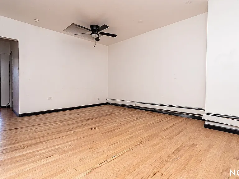 191 Graham Ave #2 — Photo 19