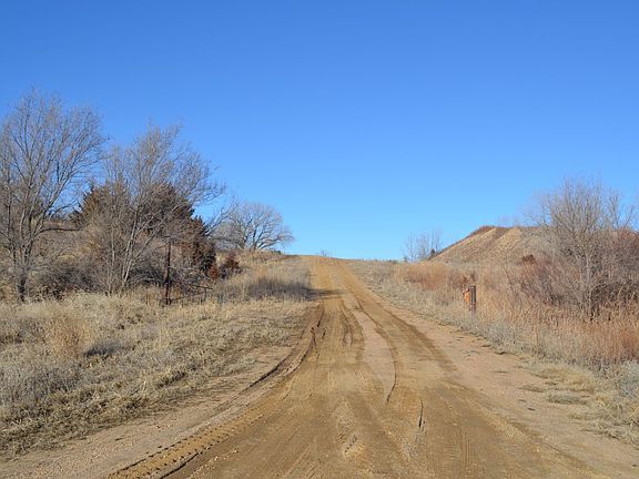 2nd image of 564 Avenue Lot Wp001