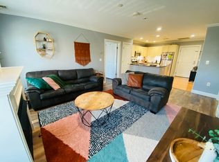 8 Crowninshield St UNIT 113, Peabody, MA 01960