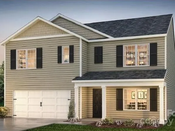 102 Madelyn Dr, Clyde, NC 28721