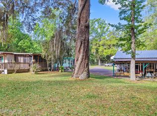 2137 Jones Rd, Jacksonville, FL 32220
