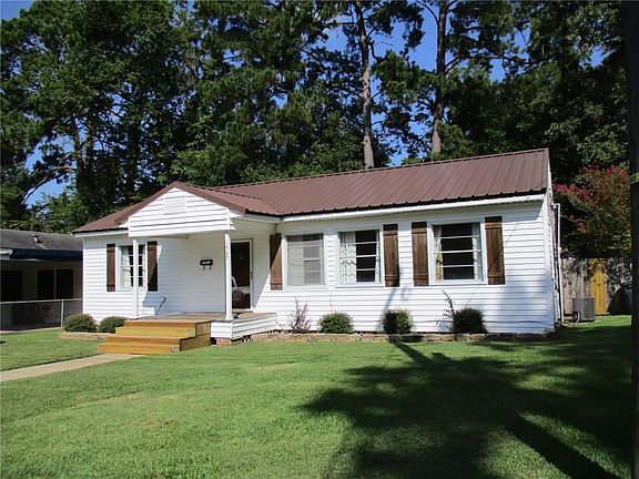 2nd image of 1507 Creed St
