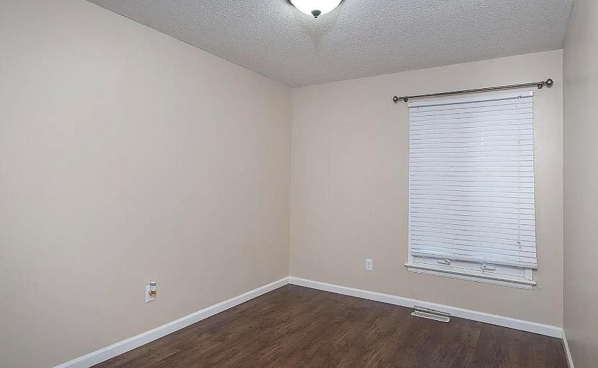 1st image of 12654 Forestedge Dr