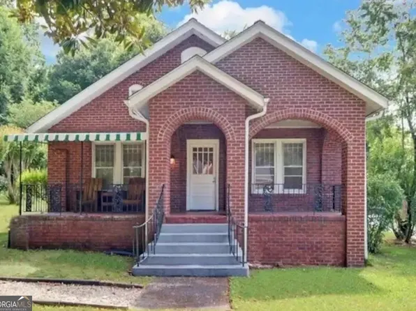 42 Maple St, Clayton, GA 30525