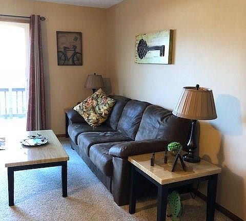 5th image of 4251 Rolling Hills Dr