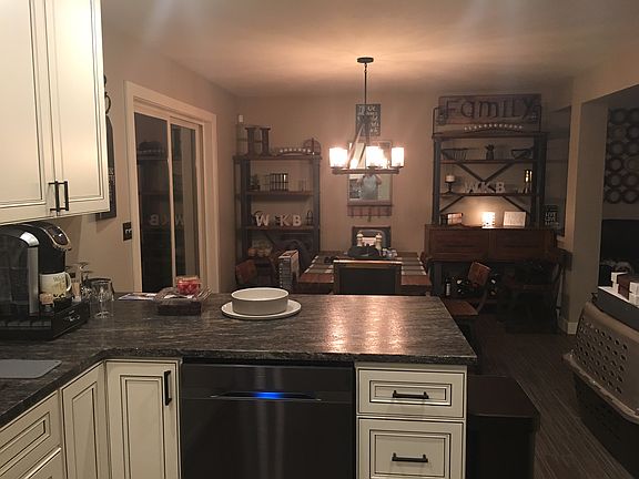 4th image of 18920 Fillmore Dr