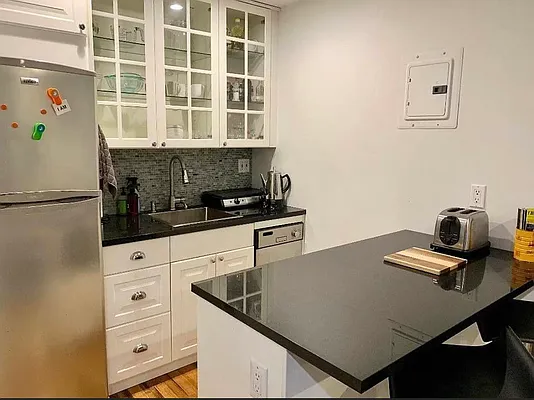 Rented by Living New York | media 3