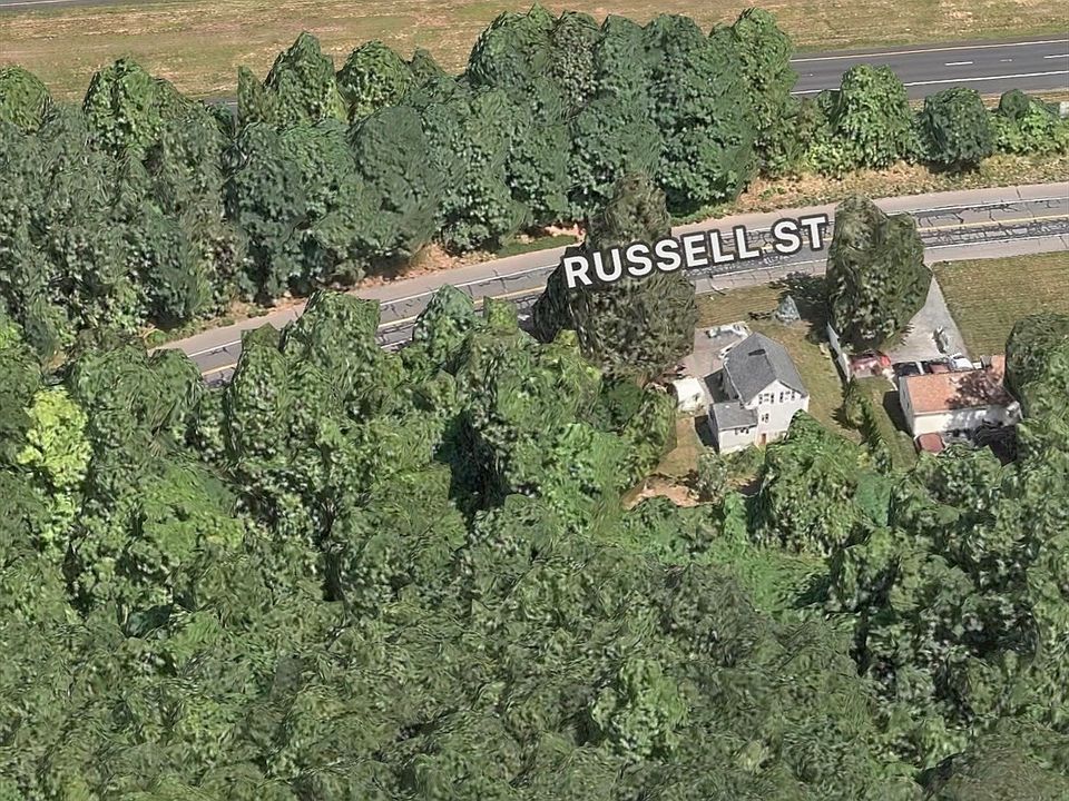 2nd image of 1 Russell St