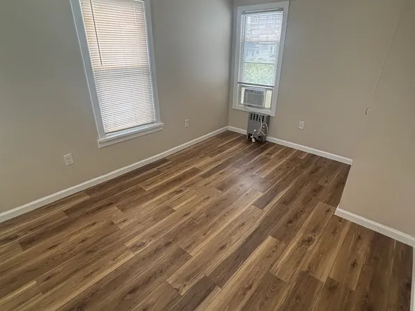 30 Amherst St Floor 2, East Orange, NJ 07018