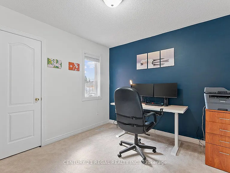 42 Ballymore Dr — Photo 41