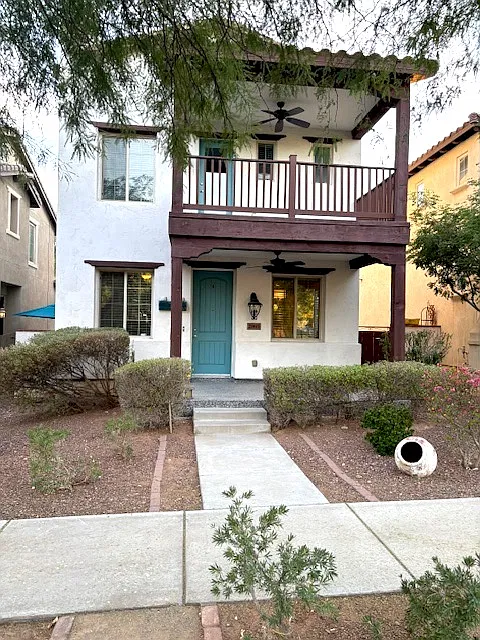 2 bed, 2.5 bath, 1258 sqft, $1,895 — Photo 2
