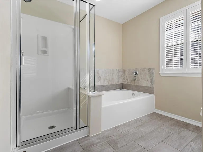 25211 Bentley Glen Ln — Photo 21